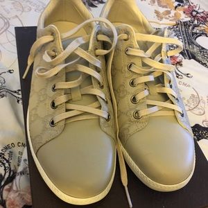 AUTHENTIC -USED GUCCI SNEAKERS